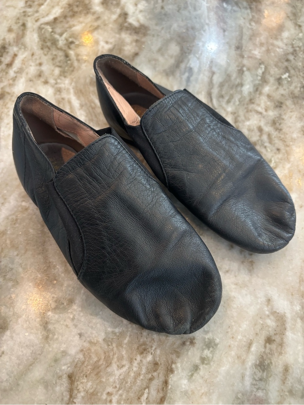 BLOCH - girls black leather jazz shoes